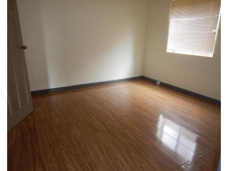 33 Yangoora Road, Belmore NSW 2192