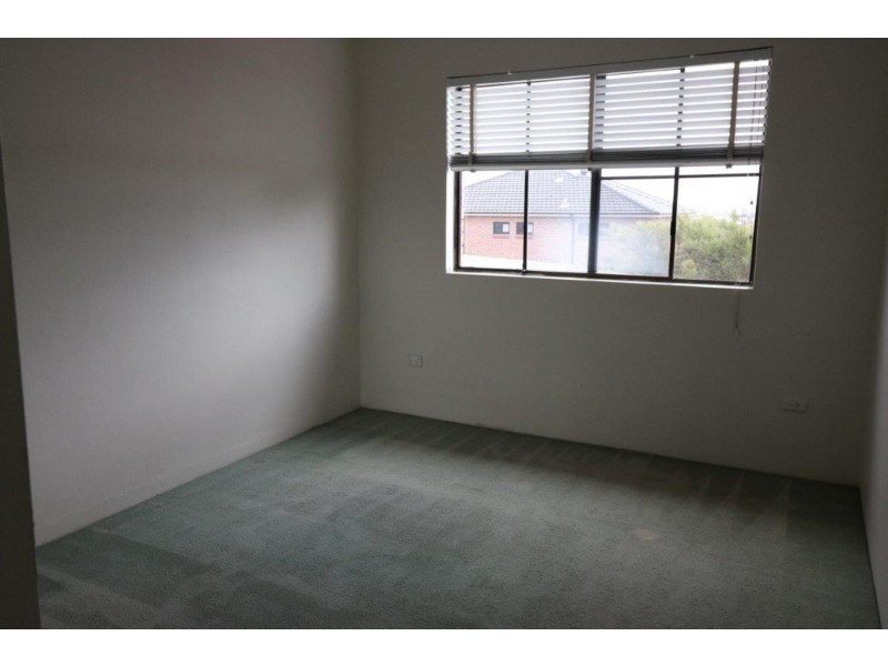 4/32 Gillies Street, Lakemba NSW 2195