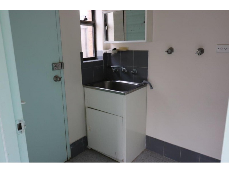 4/32 Gillies Street, Lakemba NSW 2195