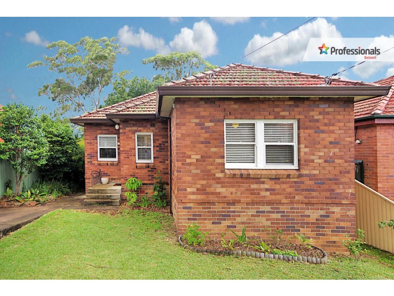 8 Pacific Street, Kingsgrove NSW 2208