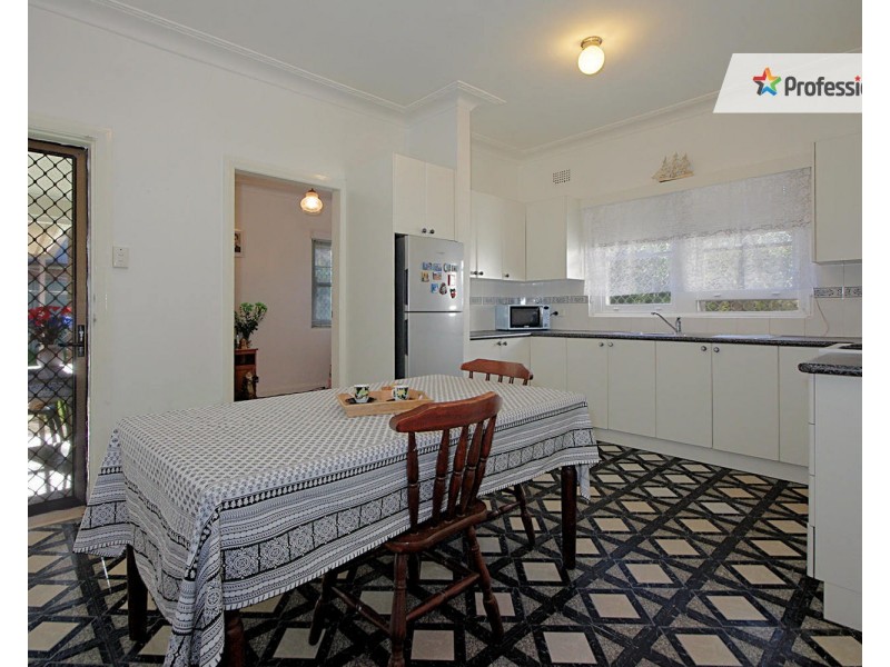 35 Paxton Avenue, Belmore NSW 2192