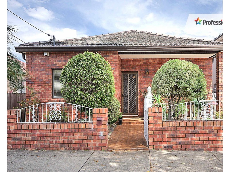 7 Tudor Street, Belmore NSW 2192