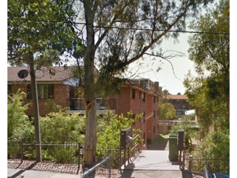 4/125 Meredith Street, Bankstown NSW 2200