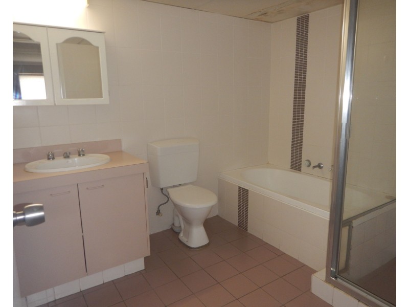 4/125 Meredith Street, Bankstown NSW 2200