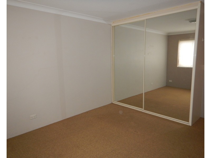 4/125 Meredith Street, Bankstown NSW 2200