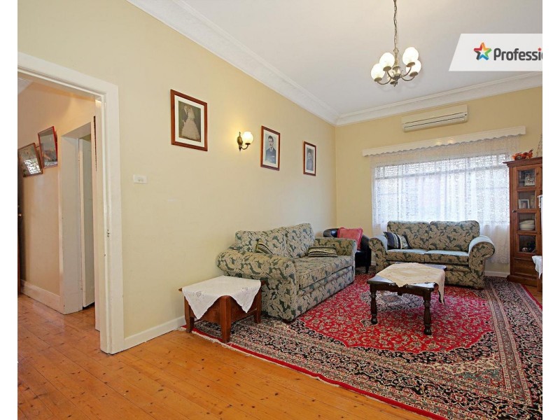 80 Dennis Street, Lakemba NSW 2195