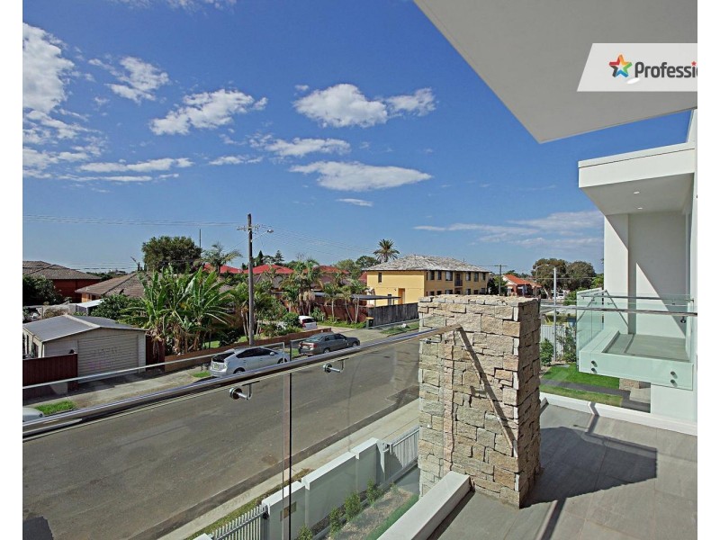 1J Chapel Street, Lakemba NSW 2195