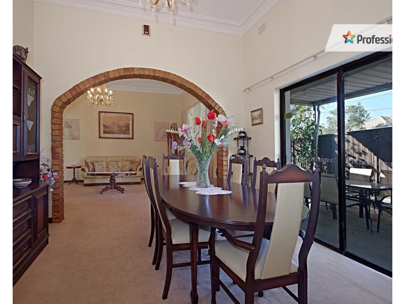 11 Kent Street, Belmore NSW 2192