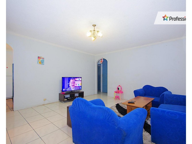3/1-3 Myers Street, Roselands NSW 2196