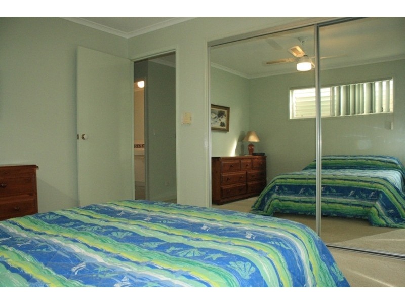 58 Kindara Street, Amity Point QLD 4183