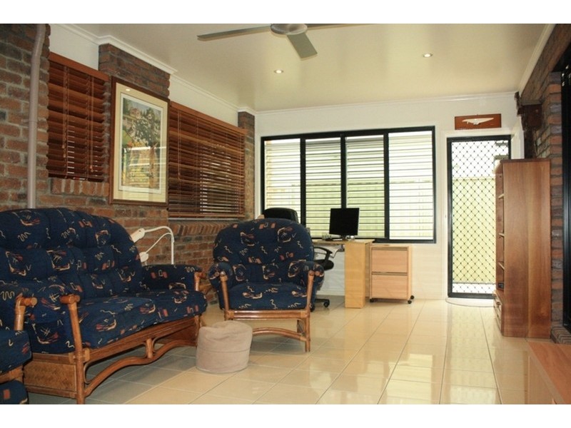 58 Kindara Street, Amity Point QLD 4183