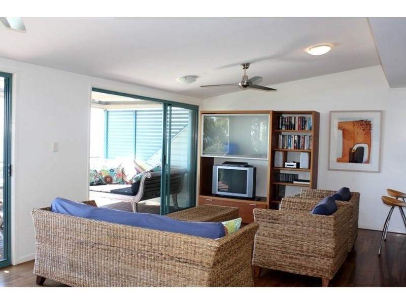 10/6 Cumming Parade, Point Lookout QLD 4183