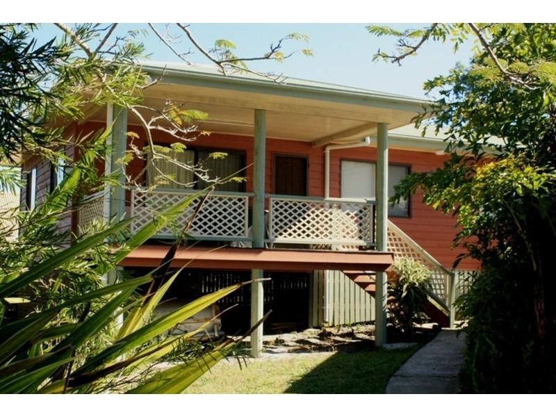 3 Rainbow Crescent, Dunwich QLD 4183