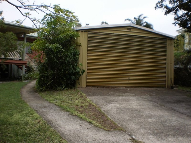 3 Rainbow Crescent, Dunwich QLD 4183