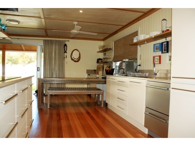 46 Gonzales Street, Amity Point QLD 4183