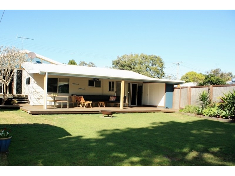 46 Gonzales Street, Amity Point QLD 4183