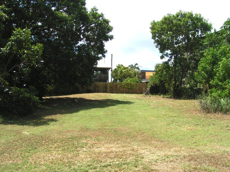 104 Mooloomba Road, Point Lookout QLD 4183