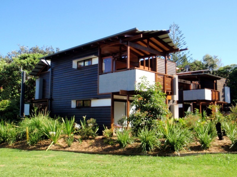 2/43 Bigoon Road, Point Lookout QLD 4183