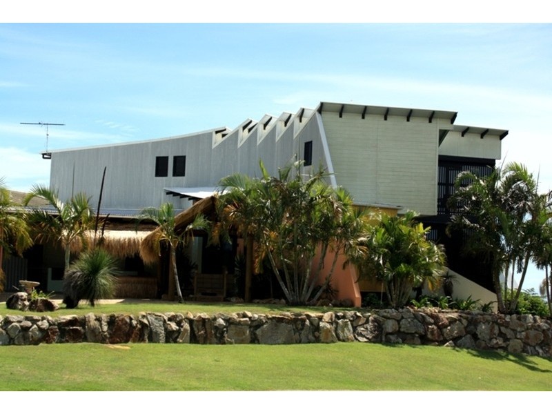 119 Tramican Street, Point Lookout QLD 4183