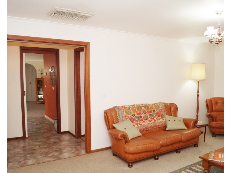 19 Delisle Avenue, Shepparton VIC 3630