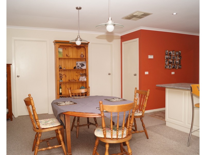 19 Delisle Avenue, Shepparton VIC 3630