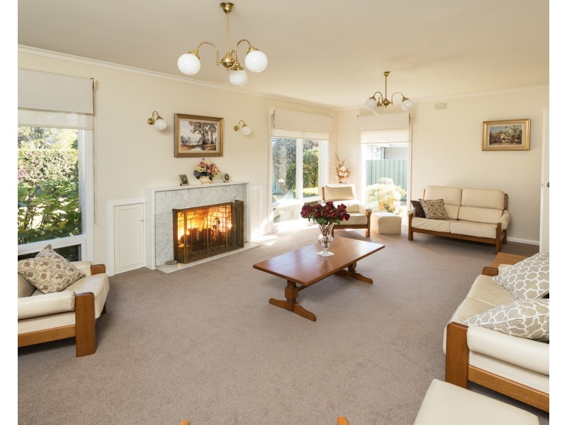9 Gloucester Crescent, Shepparton VIC 3630
