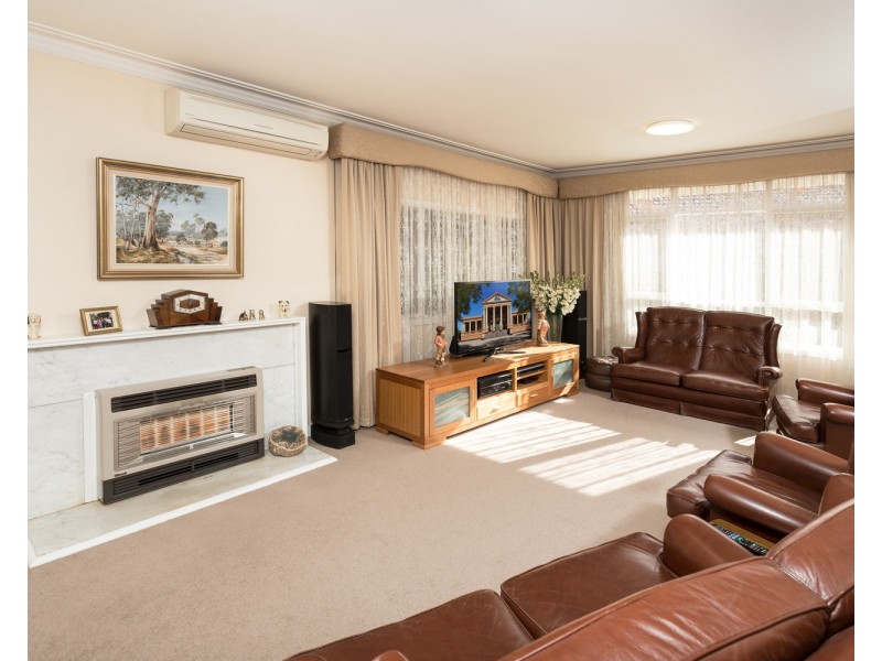 9 Gloucester Crescent, Shepparton VIC 3630