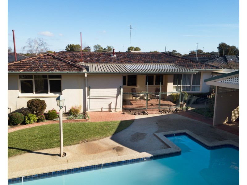 9 Gloucester Crescent, Shepparton VIC 3630