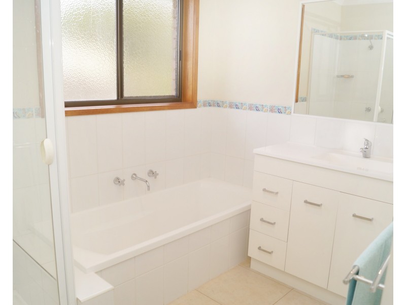 2 Murat Nook, Kialla VIC 3631