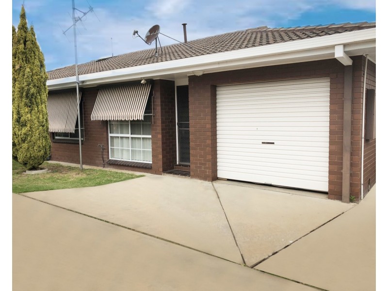 2/10 Barker Avenue, Shepparton VIC 3630