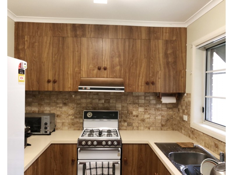 2/10 Barker Avenue, Shepparton VIC 3630