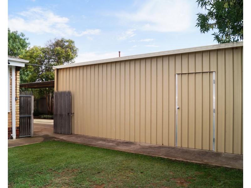 6 Ware Court, Shepparton VIC 3630