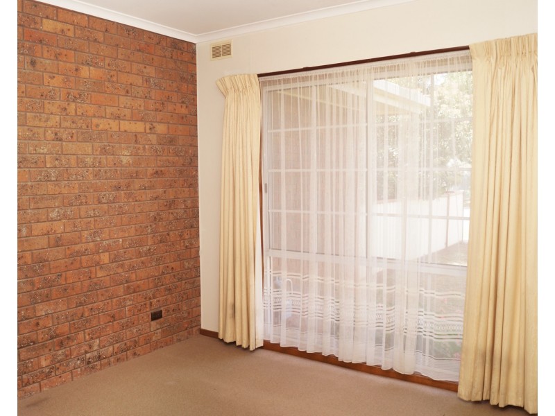 34 Dunkirk Avenue, Shepparton VIC 3630