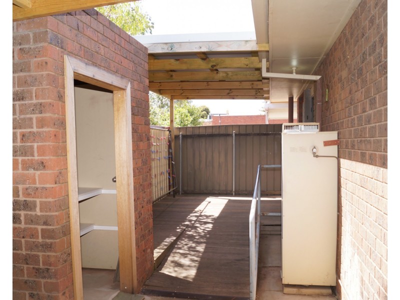 34 Dunkirk Avenue, Shepparton VIC 3630