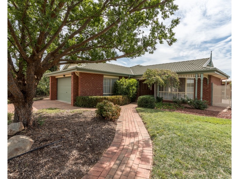 12 Pell Crescent, Mooroopna VIC 3629