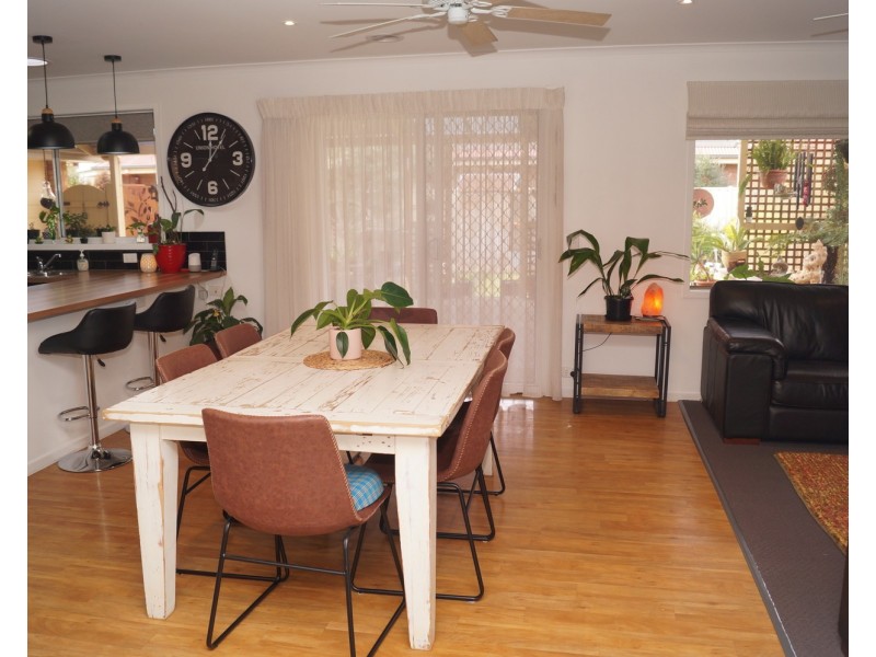 19 Pell Crescent, Mooroopna VIC 3629