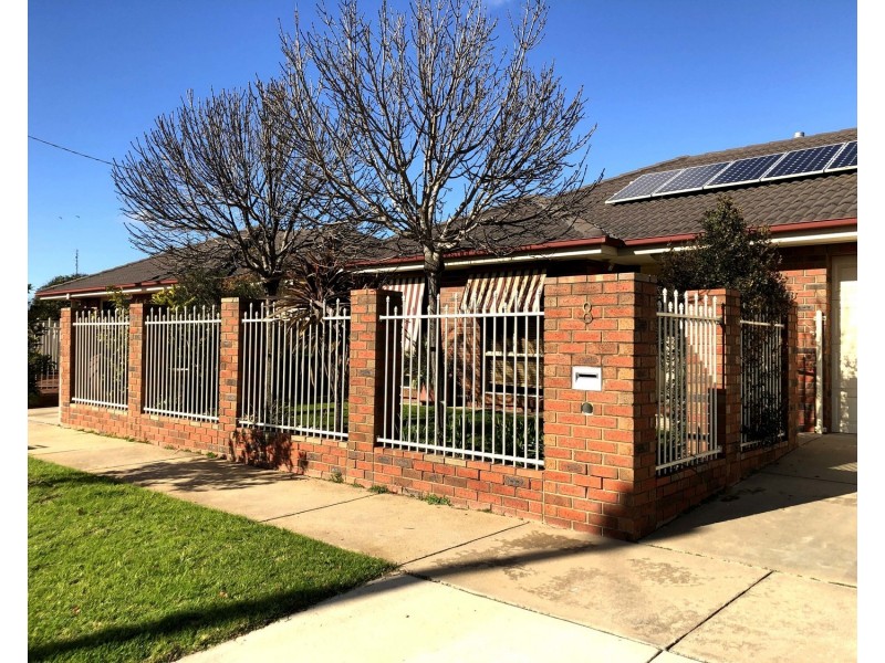 8 Bowenhall Street, Shepparton VIC 3630