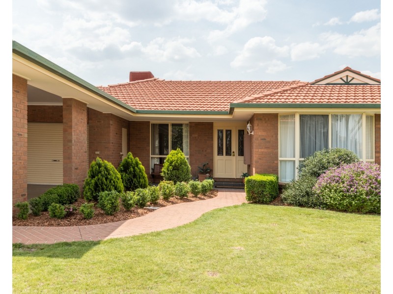 8 Pedder Court, Kialla VIC 3631