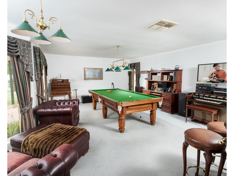 8 Pedder Court, Kialla VIC 3631