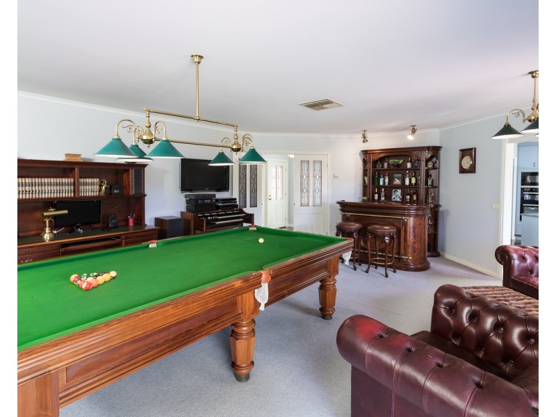 8 Pedder Court, Kialla VIC 3631