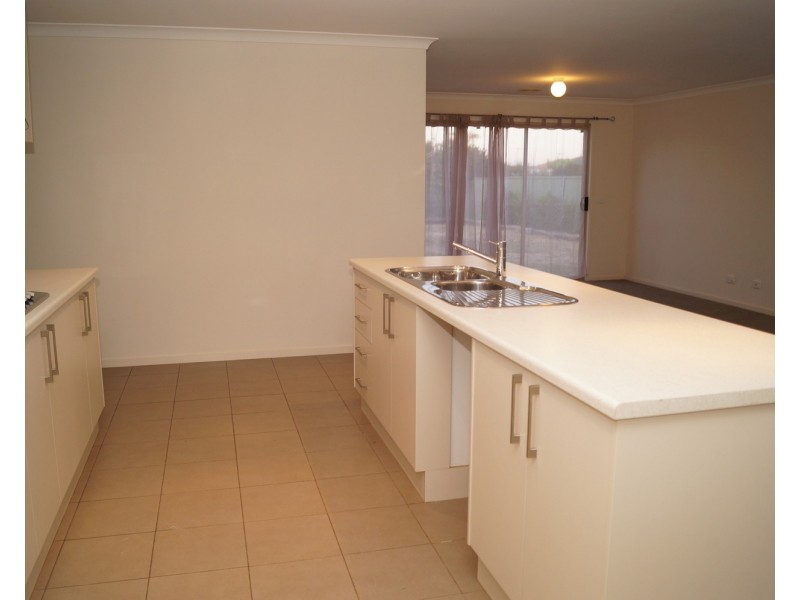 34 Banfield Street, Mooroopna VIC 3629