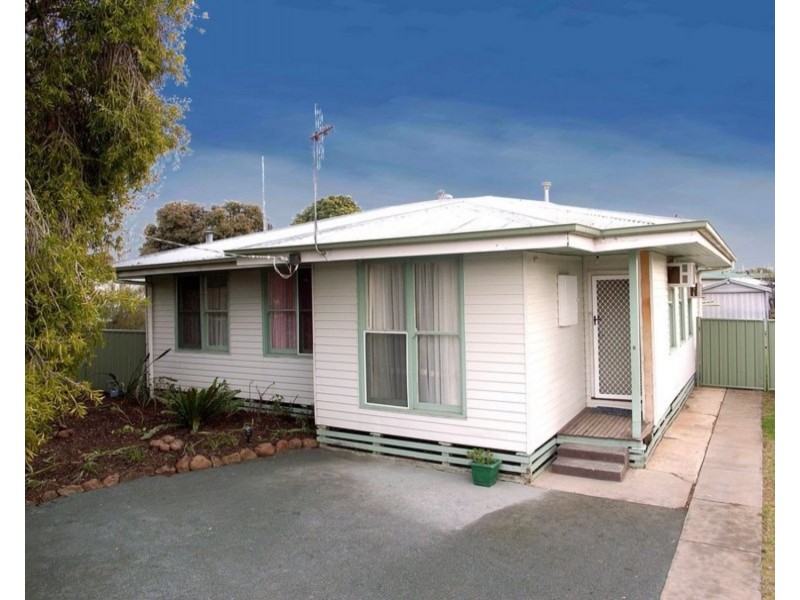 6 Burns Court, Shepparton VIC 3630