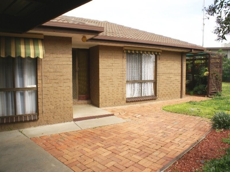 4 Collodetti Crescent, Shepparton VIC 3630