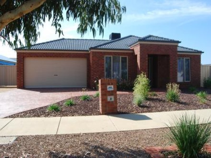 3 Yellowgum Drive, Kialla VIC 3631