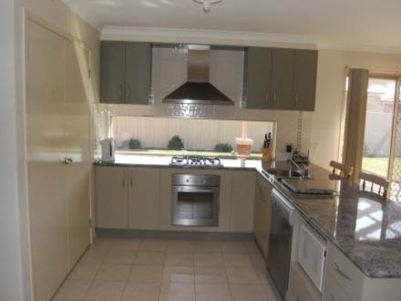 3 Yellowgum Drive, Kialla VIC 3631