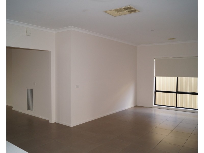 3 Chevrolet Avenue, Shepparton VIC 3630