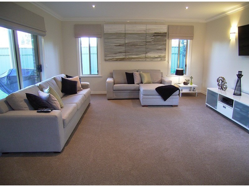 25 Guseli Court, Kialla VIC 3631