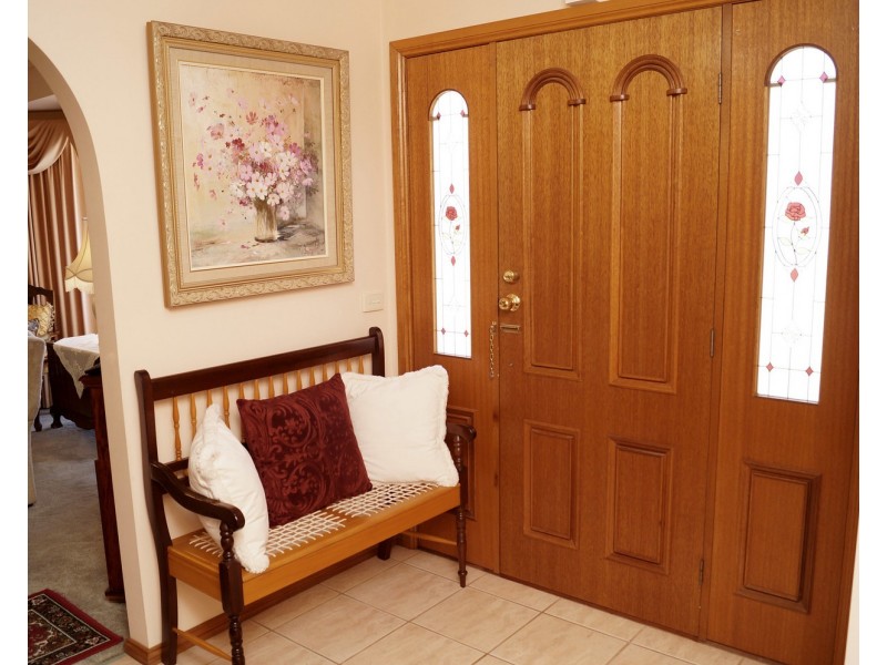 81 Orchard Circuit, Shepparton VIC 3630