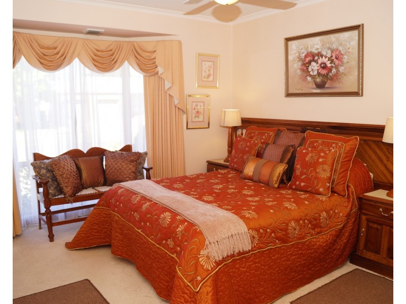 81 Orchard Circuit, Shepparton VIC 3630