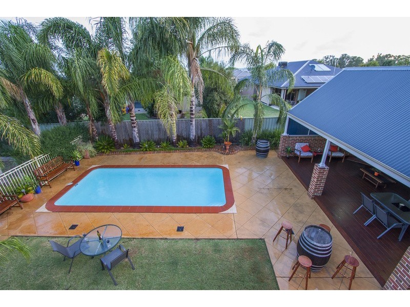 6 Rosella Court, Kialla VIC 3631